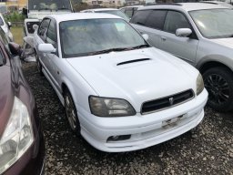 Used Subaru LEGACY B4 Used Subaru LEGACY B4