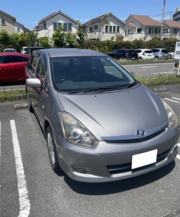 Used Toyota WISH