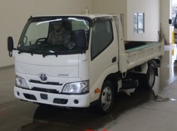 Used Toyota DYNA TRUCK