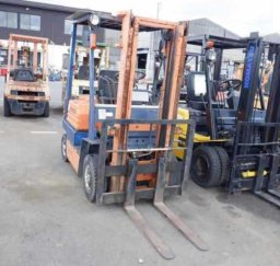 Used Toyota FORKLIFT