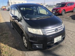 Used Honda freed spike Used Honda freed spike